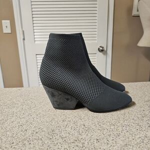 Eileen Fisher Textured Gray Ankle Booties